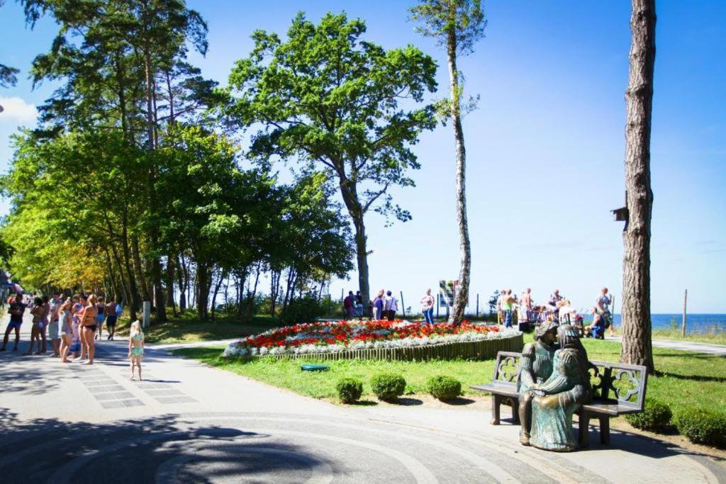 Apartament Faleza Rewal Bagian luar foto